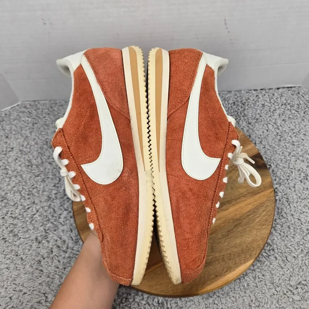 Nike Mens 11 Cortez SE Suede Dark Russet Flax Muslin Sail Sneaker HF3142-200